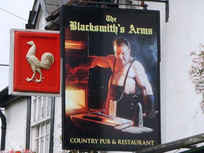 Photo taken 10 Aug 2015, pub sign.. (Sign). Published on 14-08-2016