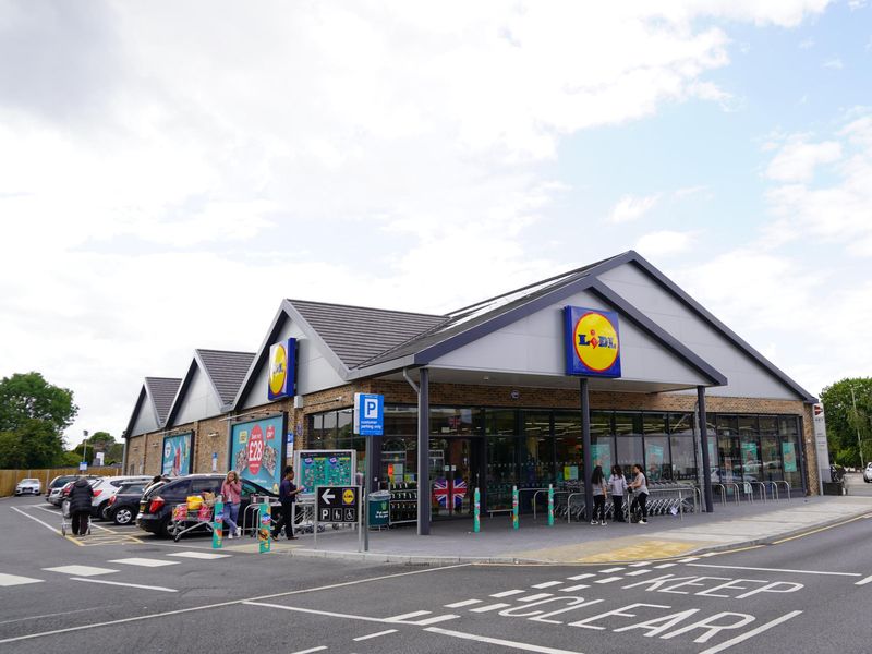 29 July 2023 pub replacement building - Lidl. (External). Published on 29-07-2023 
