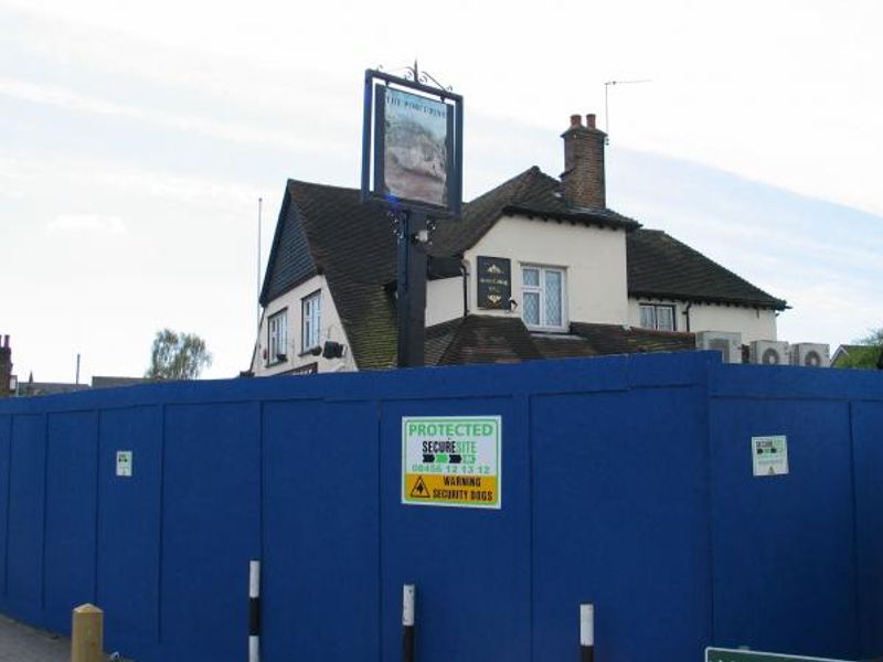 28 April 2013, after closure, ground level. (Pub, External). Published on 05-08-2015 