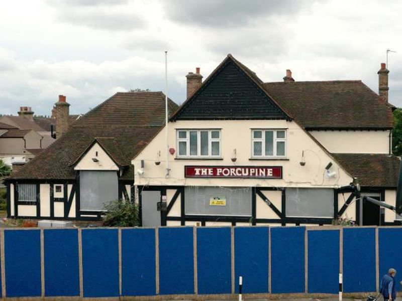 19 August 2015 after closure, from fire escape. (Pub, External). Published on 19-08-2015 