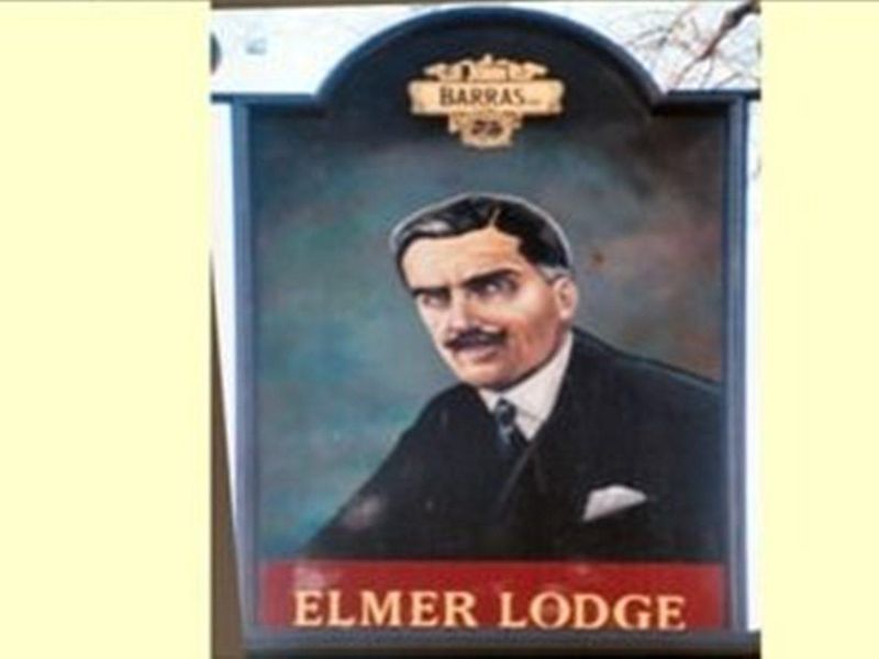 April 1993. Pub sign.. (Sign). Published on 19-07-2021