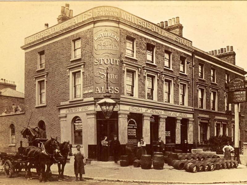 London Tavern 1900.. (Pub, External). Published on 21-07-2021