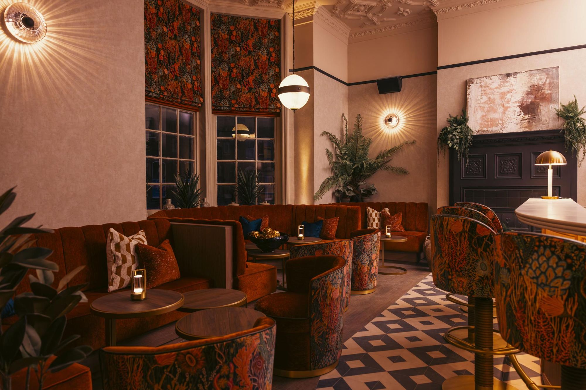 Royal Bell-supplied photo, lounge. (Bar). Published on 11-09-2026