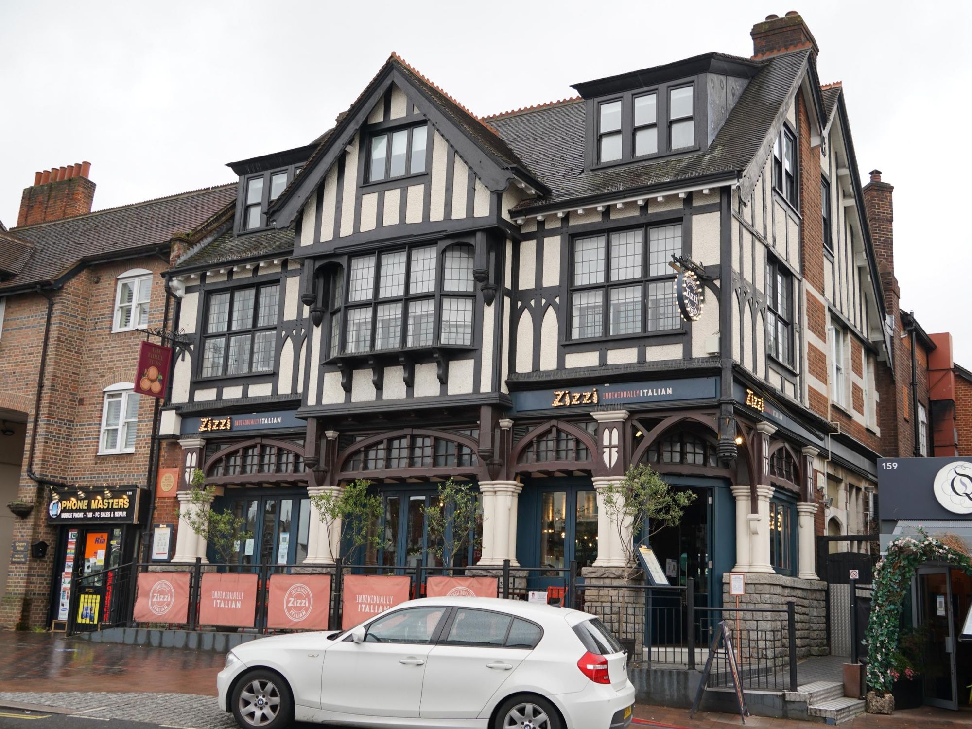 21 June 2021. Current use of the building, as a Zizzi restaurant. (Pub, External). Published on 23-06-2021