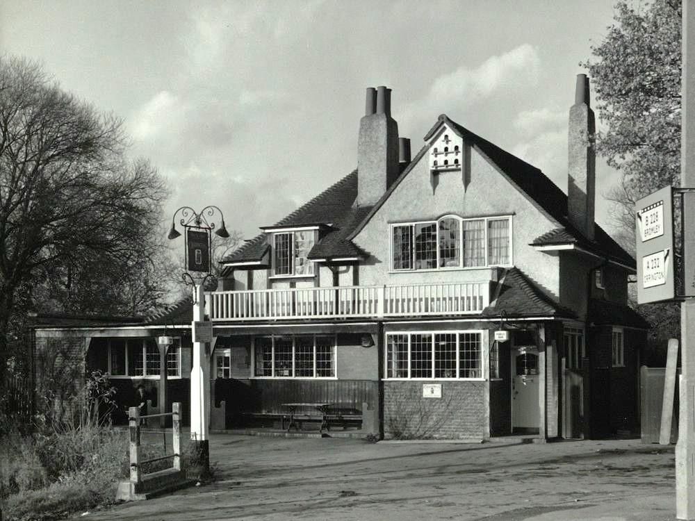 1961 - see Charrington survey link below.. (Pub, External, Key). Published on 13-02-2023