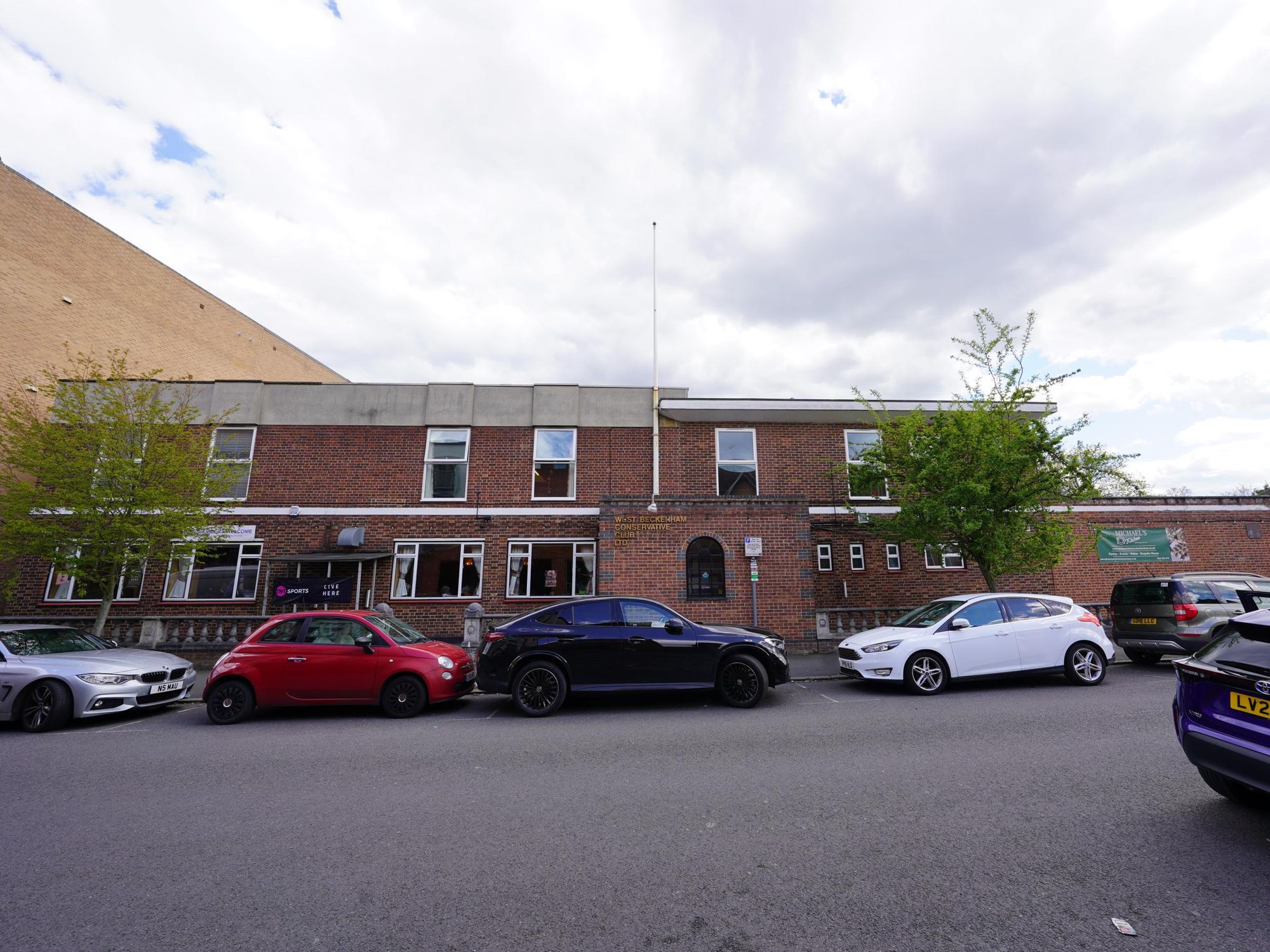 Photo taken 17 Apr 2025, exterior.. (External, Key). Published on 17-04-2025