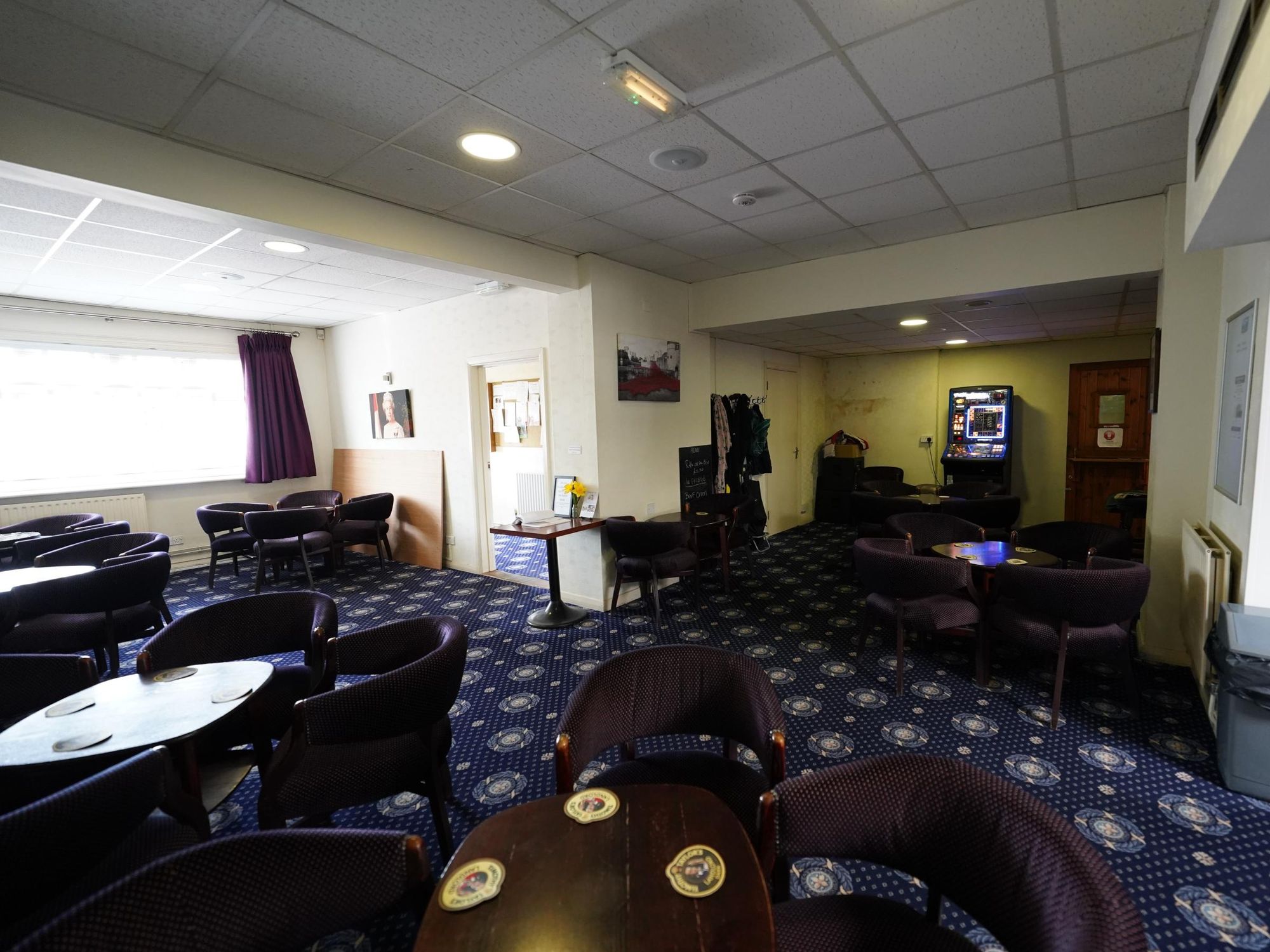 Photo taken 18 Apr 2025, interior.. (Bar). Published on 18-04-2025