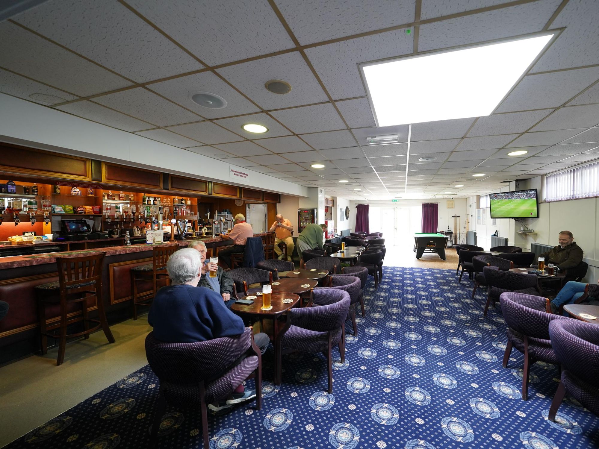 Photo taken 18 Apr 2025, interior.. (Bar). Published on 18-04-2025
