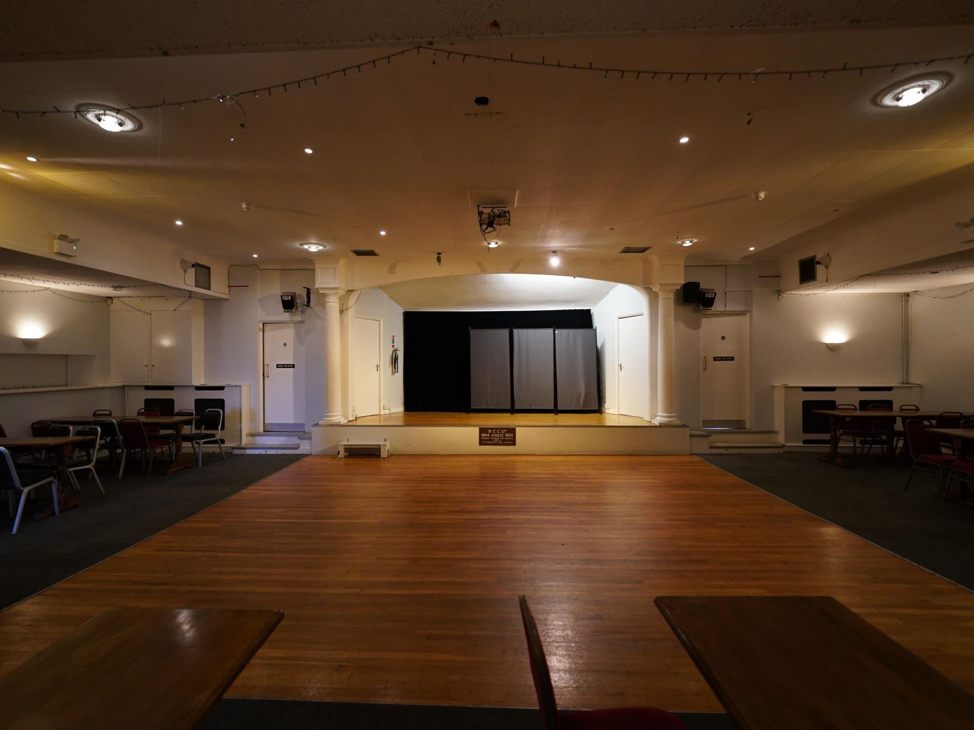 Photo taken 26 Apr 2025, hall.. (Bar). Published on 27-04-2025