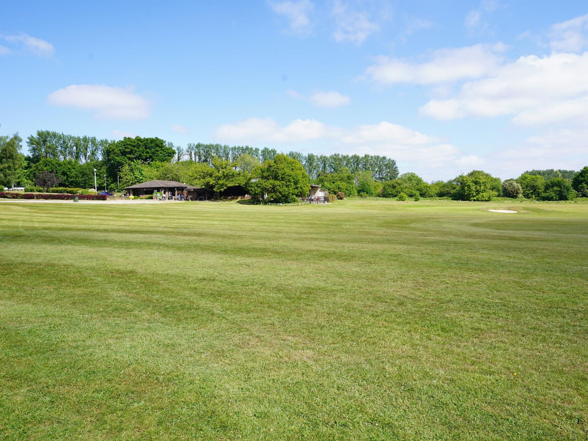 Photo taken 17 May 2025, golf course.. (Garden). Published on 07-06-2025