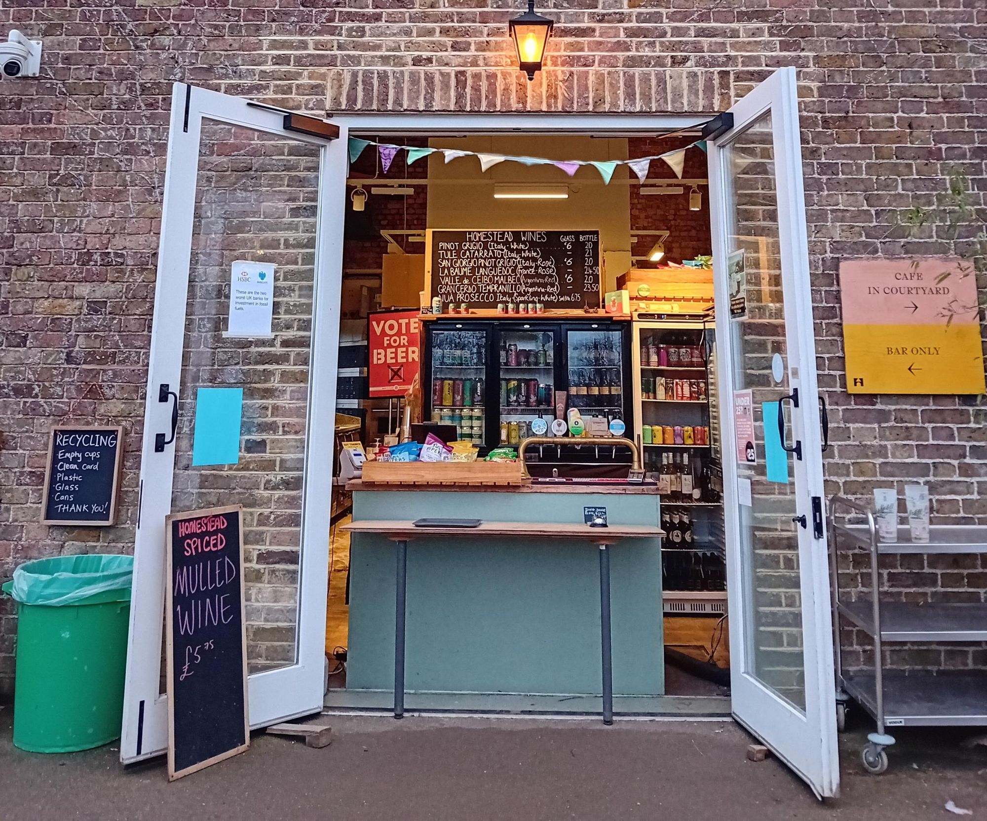 View of the bar servery. (External). Published on 30-01-2024