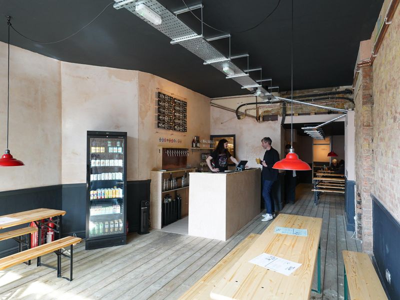 Photo taken 25 Apr 2025, interior 1.. (Bar). Published on 25-04-2025 