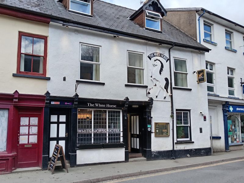 White Horse, Builth Wells (Photo: Will Larter - 11/03/2025). (Pub, External, Key). Published on 25-03-2025