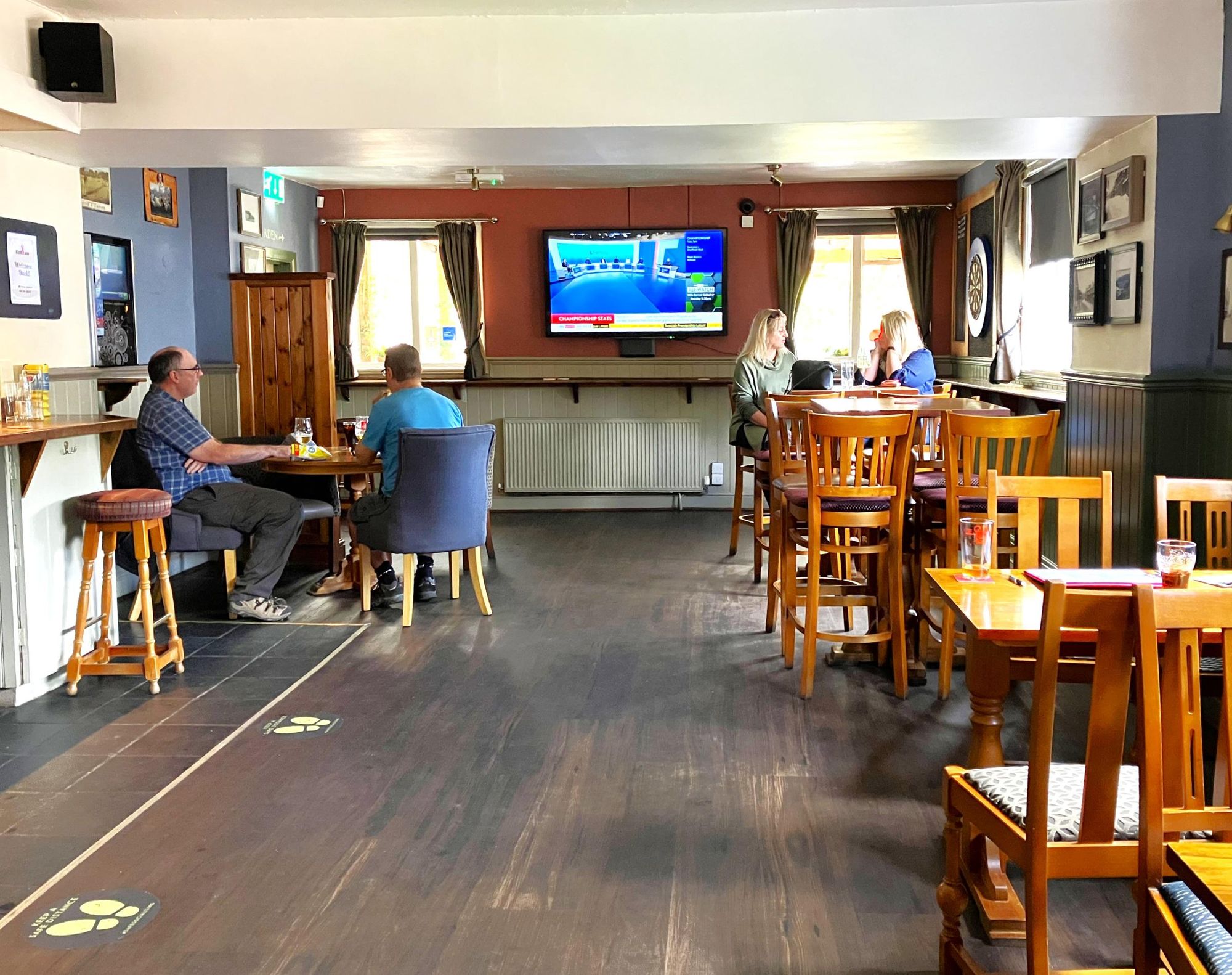 (Pub, Bar). Published on 23-09-2023