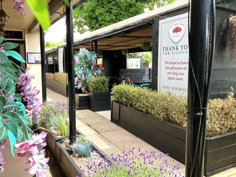 (Pub, External, Garden). Published on 14-07-2024