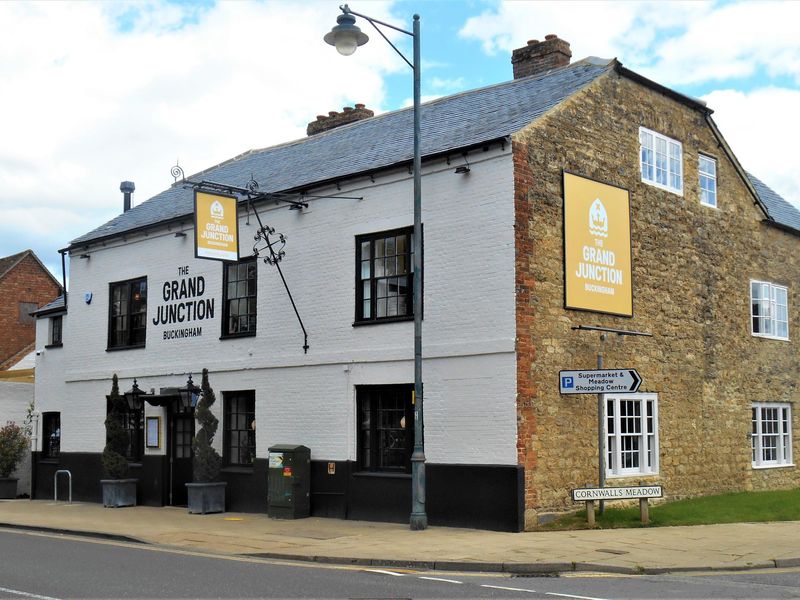 (Pub, External, Key). Published on 28-05-2022