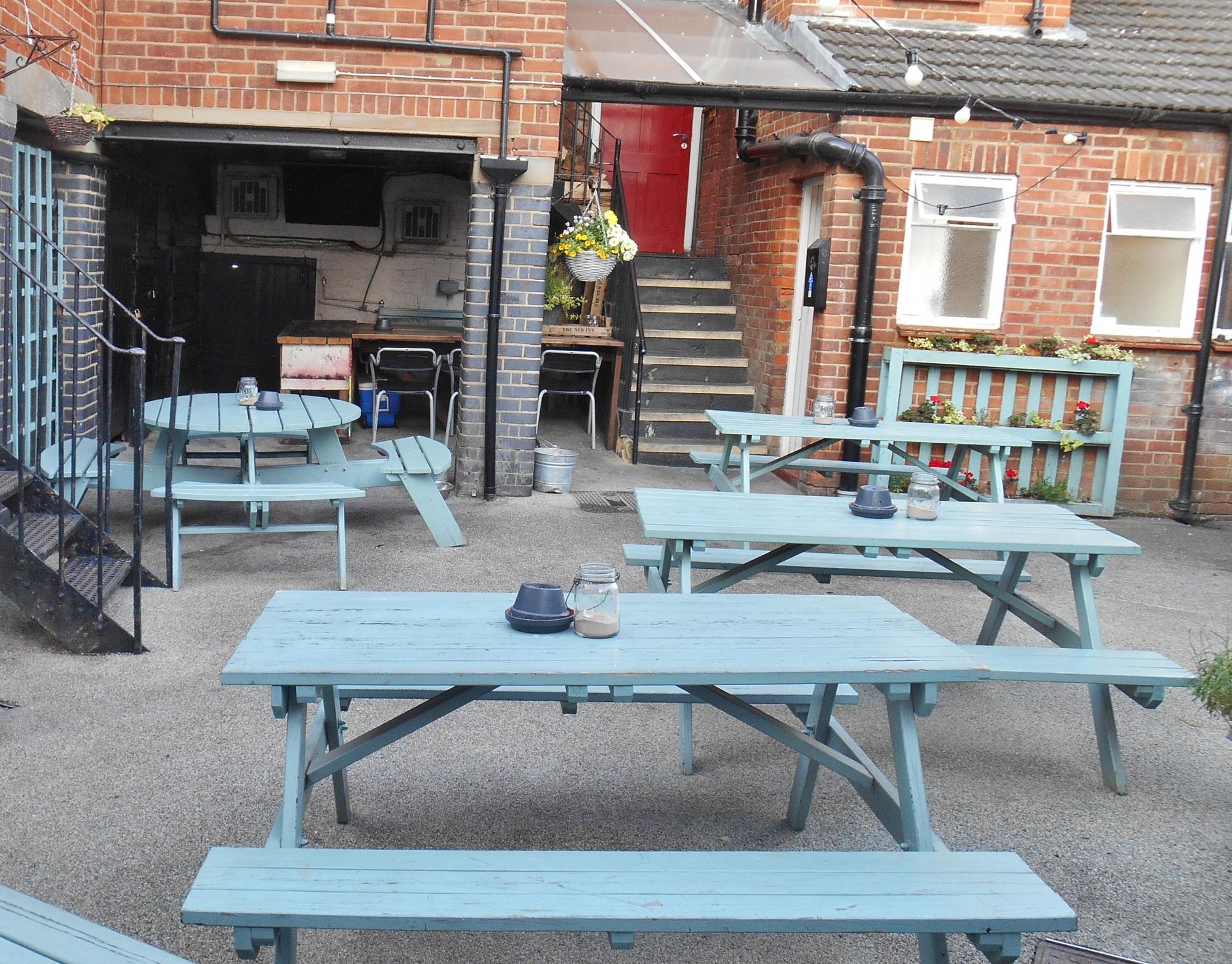 (Pub, External, Garden). Published on 05-06-2019