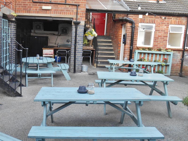 (Pub, External, Garden). Published on 05-06-2019