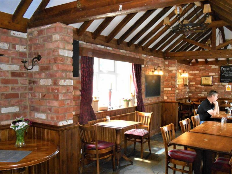 (Pub, Restaurant). Published on 28-05-2022