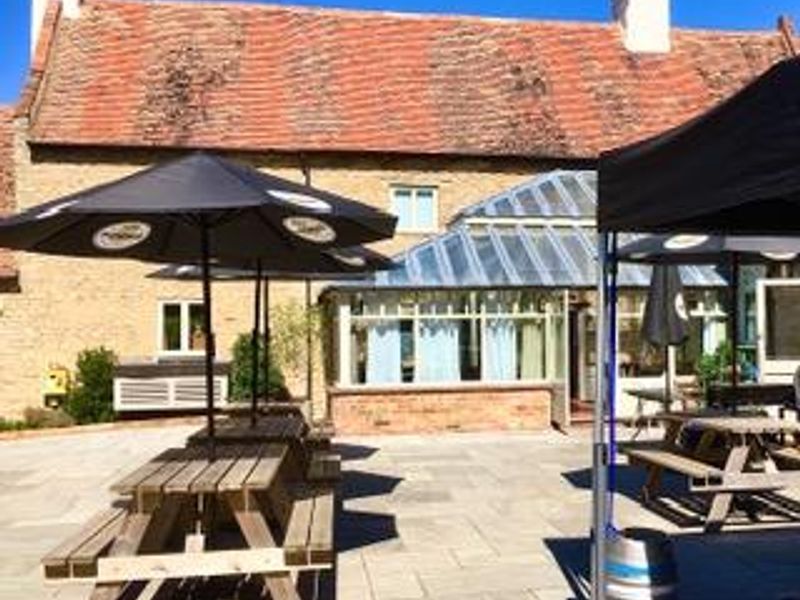 (Pub, External, Garden). Published on 18-08-2022 
