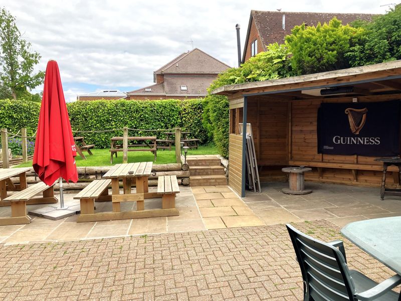 (Pub, External, Garden). Published on 29-05-2024