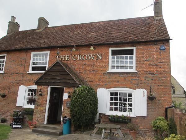 Crown, Great Horwood. (Pub, External). Published on 22-02-2015