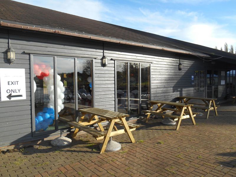 (Pub, Garden). Published on 31-10-2021