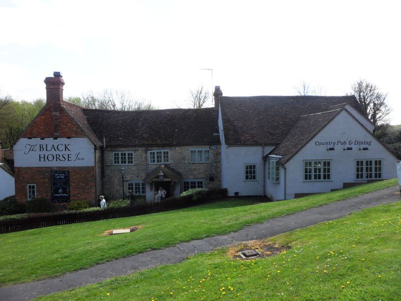 The Black Horse, Great Linford. (Pub, External). Published on 27-05-2014