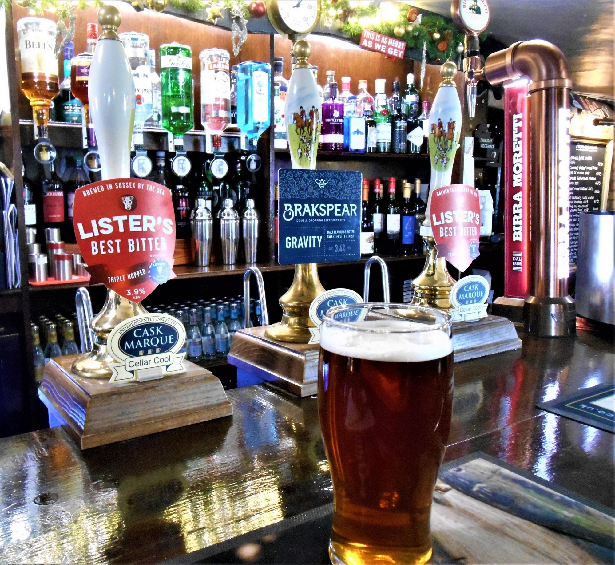 (Pub, Bar). Published on 02-12-2021