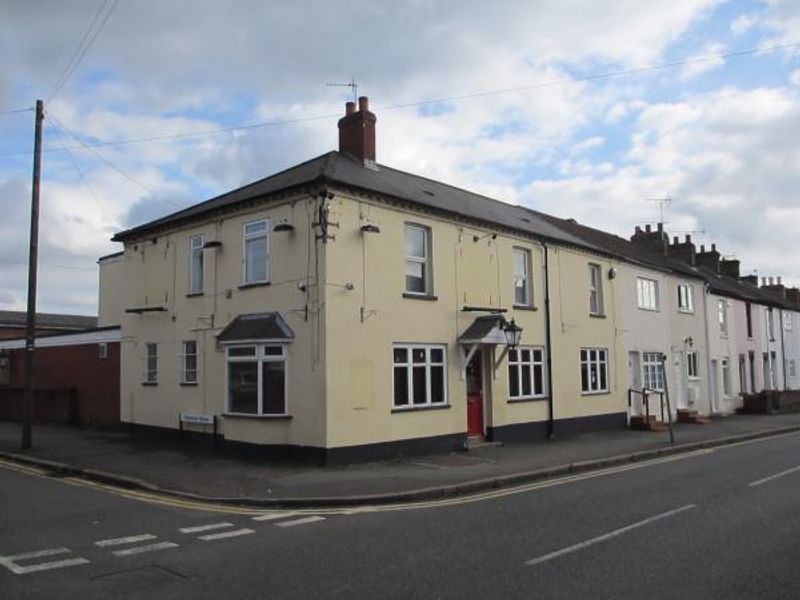 Foundry Arms, Fenny Stratford. (Pub, External). Published on 22-02-2015