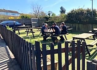 (Pub, Garden). Published on 11-04-2025