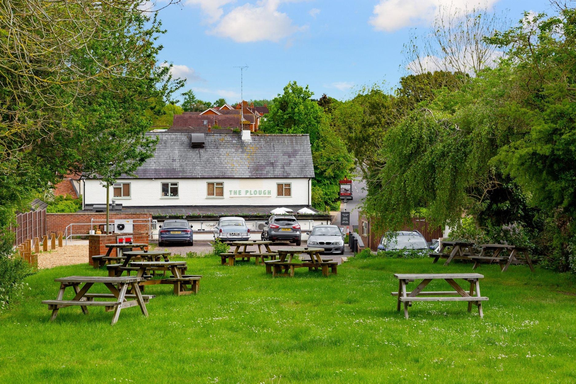 (Pub, External, Garden). Published on 20-02-2022
