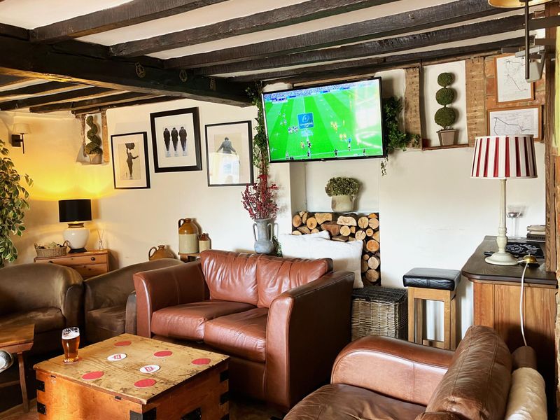 New Inn, Padbury . (Pub, Bar). Published on 21-05-2023