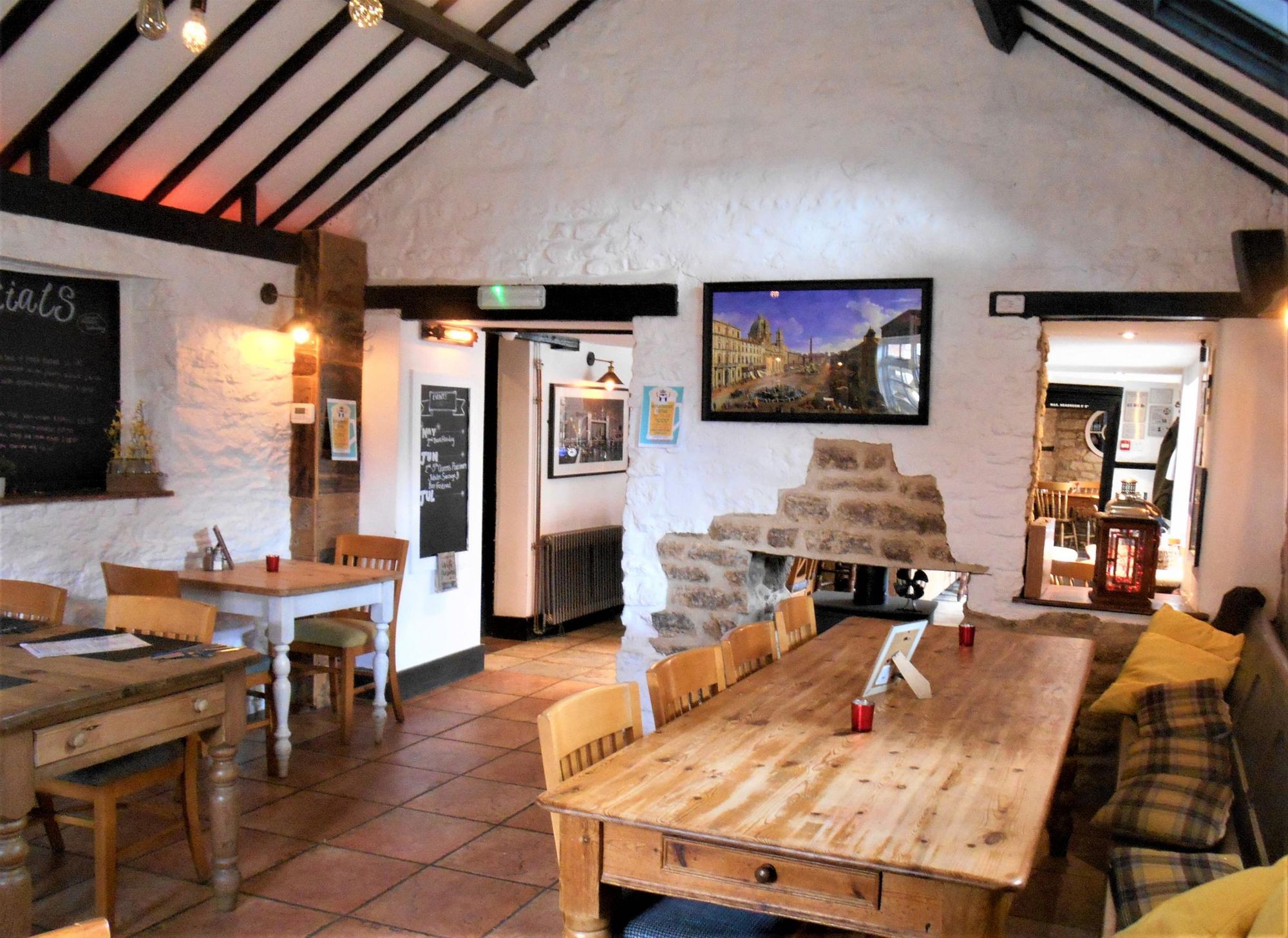 (Pub, Restaurant). Published on 01-06-2022