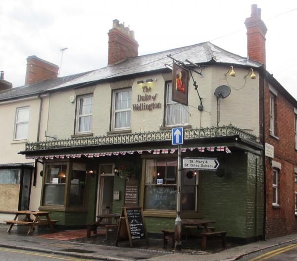 Duke of Wellington, Stony Stratford. (Pub, External). Published on 22-02-2015