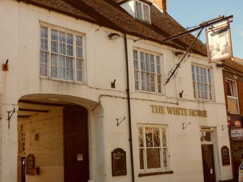 White Horse, Stony Stratford. (Pub, External, Key). Published on 23-02-2015
