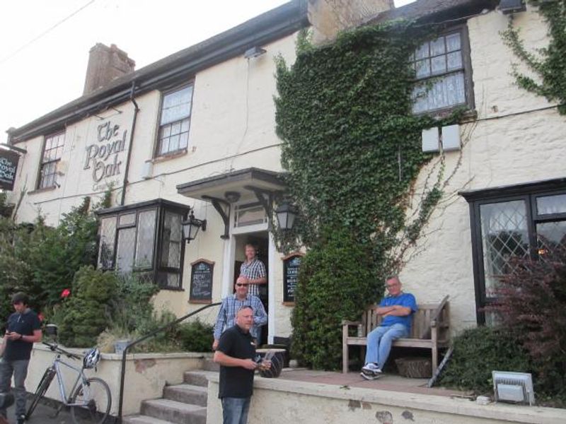 Royal Oak, Tingewick. (Pub, External, Key). Published on 22-02-2015