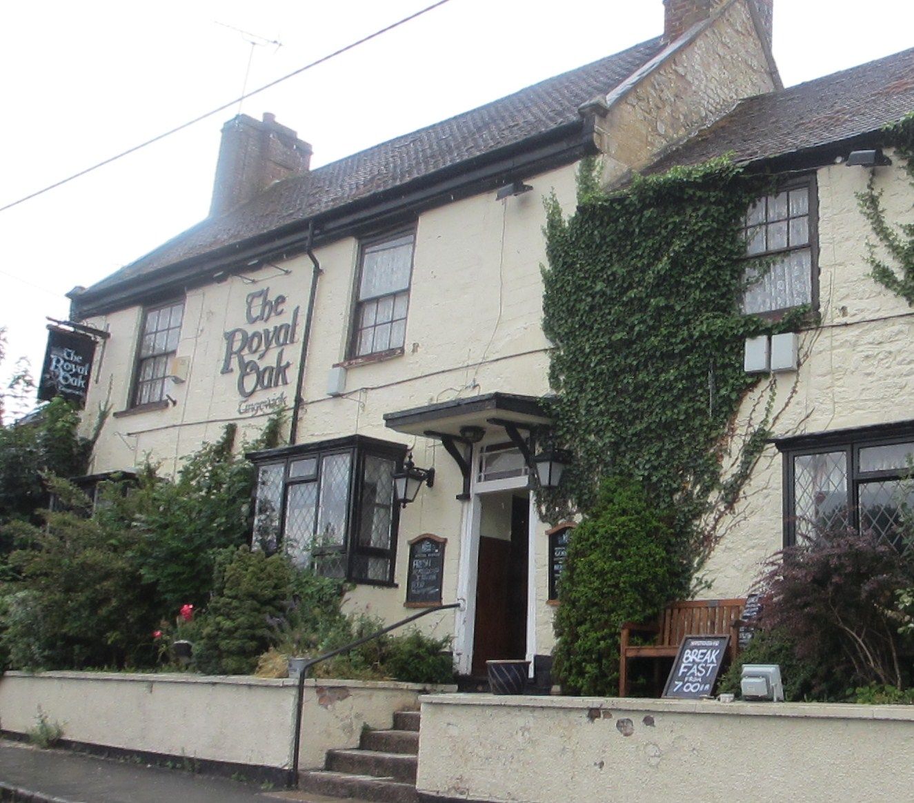 Royal Oak, Tingewick. (Pub, External, Key). Published on 27-06-2014