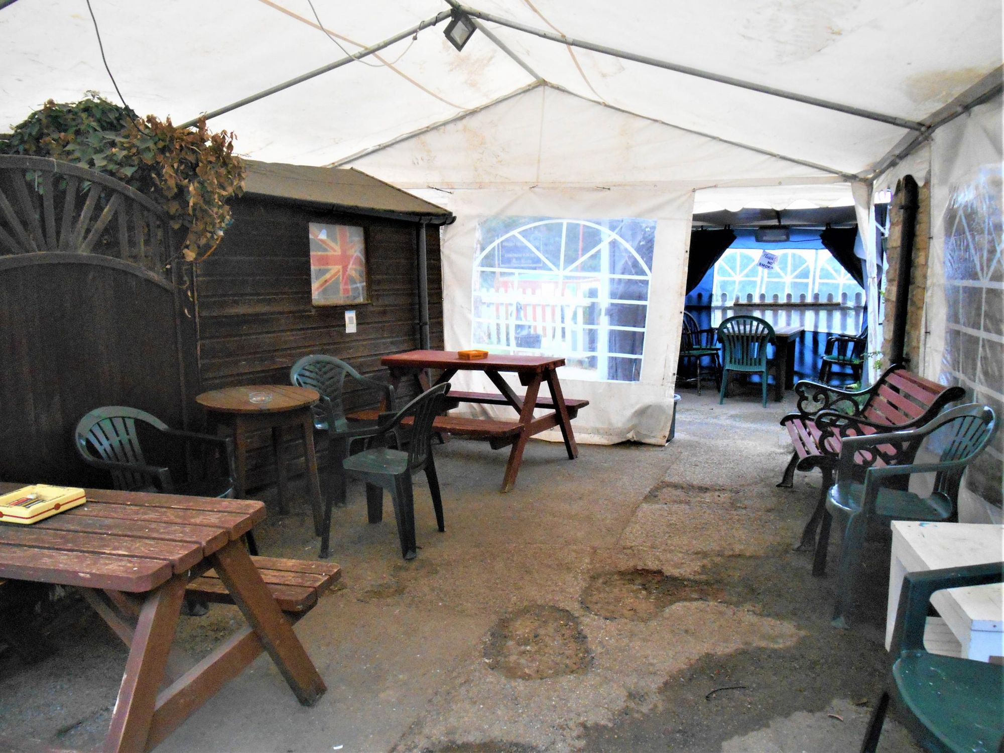 (Pub, External, Garden). Published on 13-02-2022