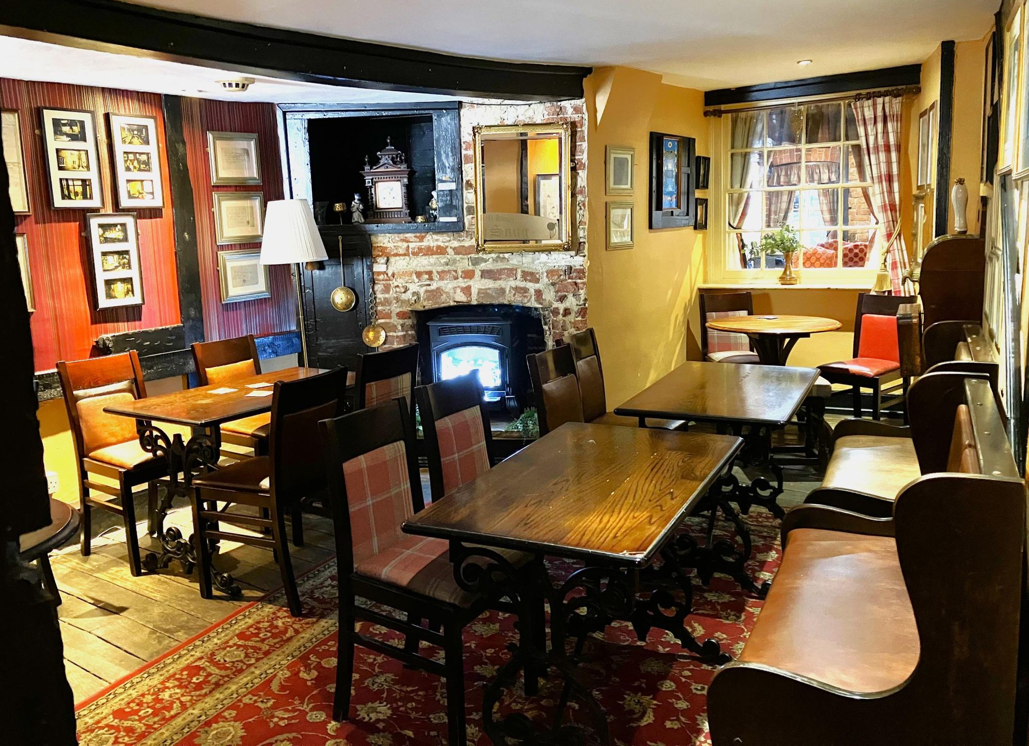 Bell Hotel, Winslow. (Pub, Bar). Published on 21-05-2023