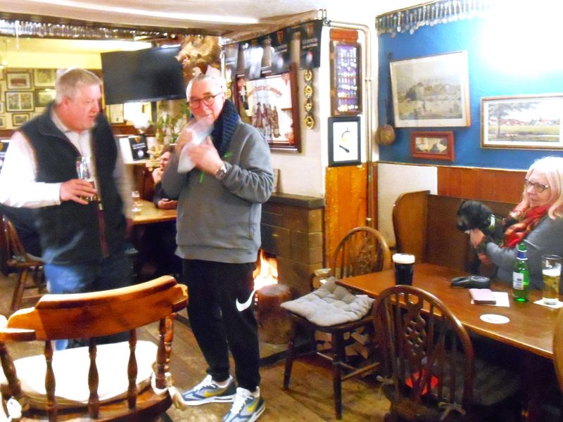 (Pub, Bar, Customers). Published on 14-02-2023