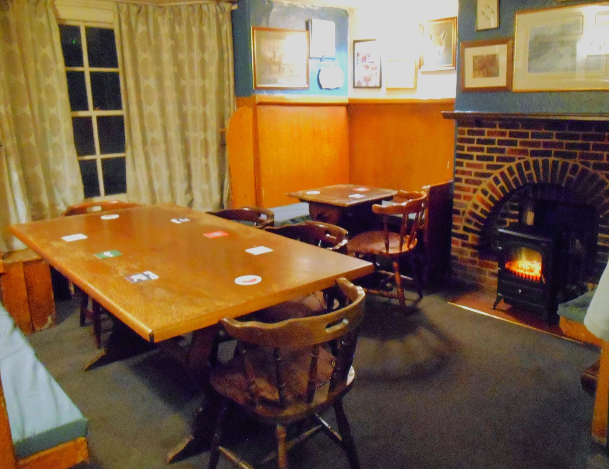(Pub, Bar). Published on 14-02-2023