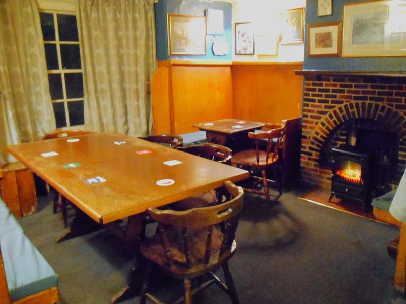 (Pub, Bar). Published on 14-02-2023