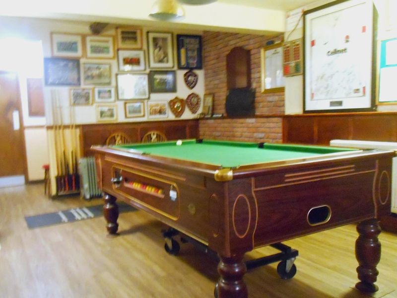 (Pub, Bar). Published on 14-02-2023