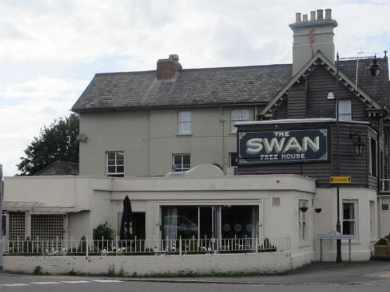Swan, Woburn Sands. (Pub, External). Published on 22-02-2015