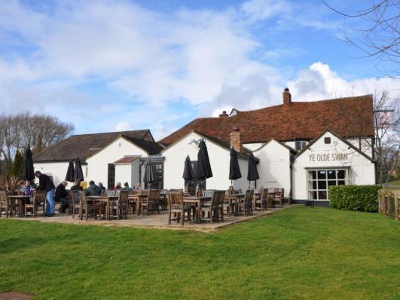 Old Swan, Woughton on the Green. (Pub, External). Published on 22-02-2015
