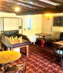 (Pub, Bar). Published on 16-02-2022