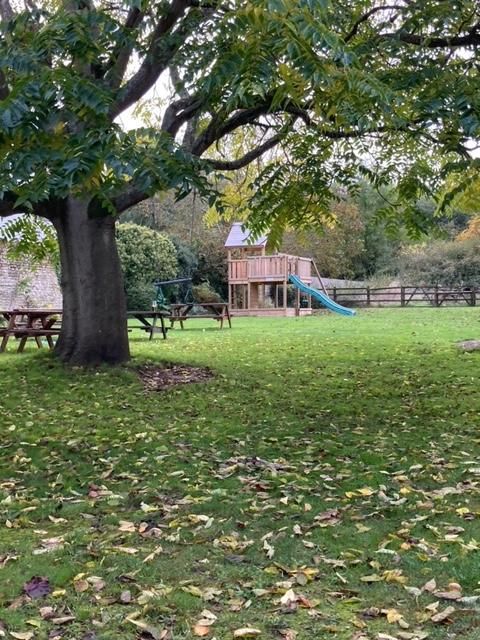 (Pub, External, Garden). Published on 28-10-2024