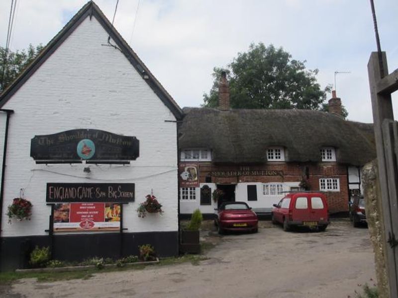 Shoulder of Mutton, Little Horwood. (Pub, External, Key). Published on 22-02-2015