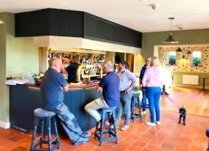 (Pub, Bar, Customers). Published on 28-07-2023